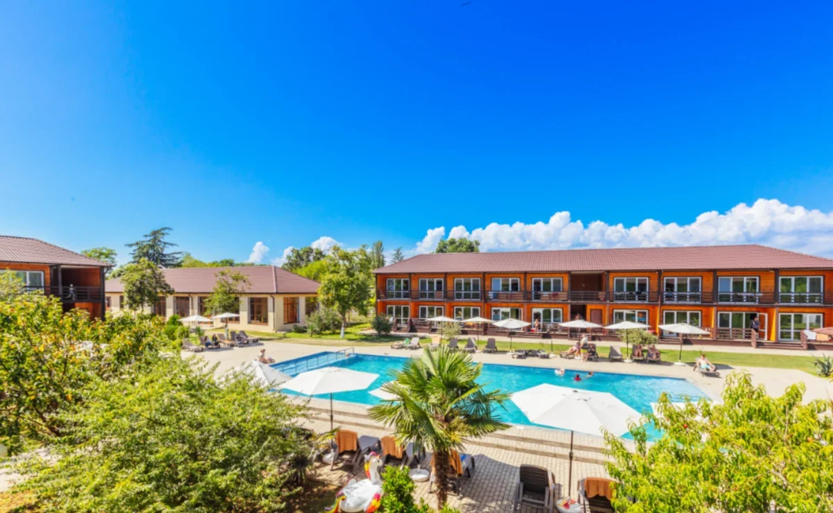 Сколько стоят туры в Абхазию на лето-2024. ТОП-20 самых бронируемых ...